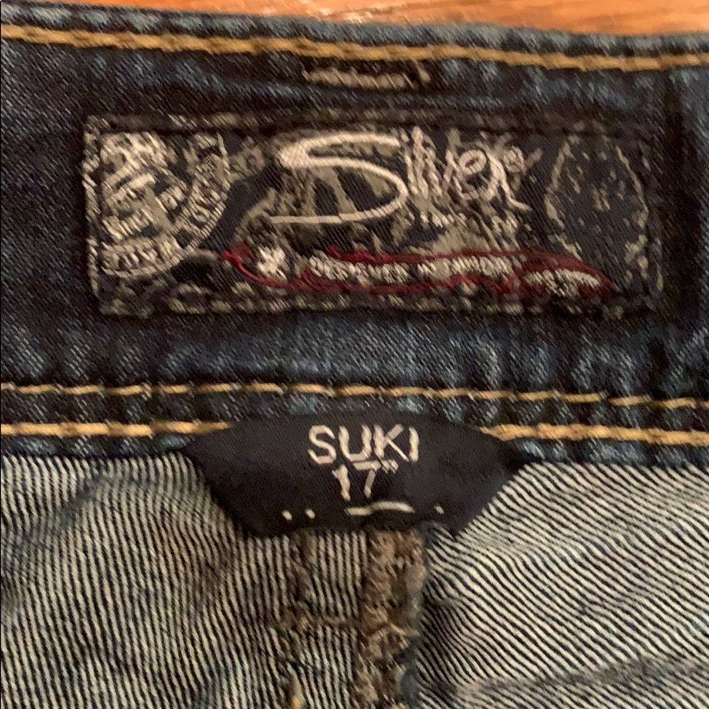 Silver Jeans! - Picture 3 of 5